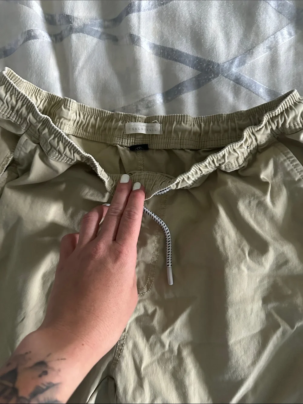 Men's Casual Drawstring Shorts in Khaki